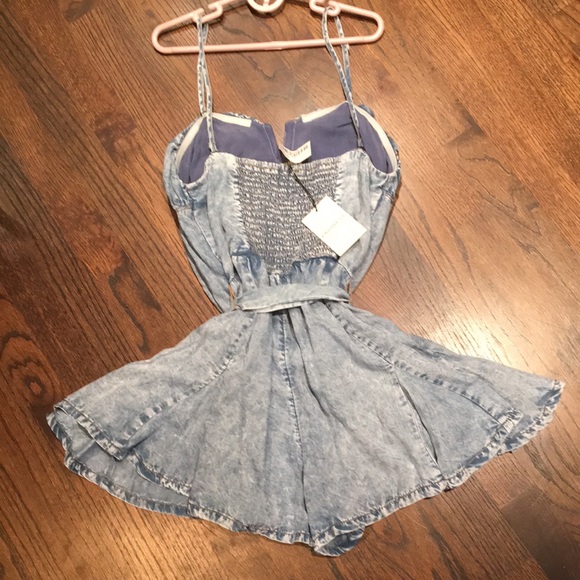 NWT Promesa Counting Clouds Acid-Wash Denim Skirt Romper. Size L - Picture 6 of 12